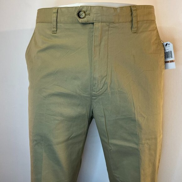NAUTICA Men's Tuscan Tan Tailored Fit Beacon Khaki Pants - Size 33W x 31L - NWT - Picture 4 of 6